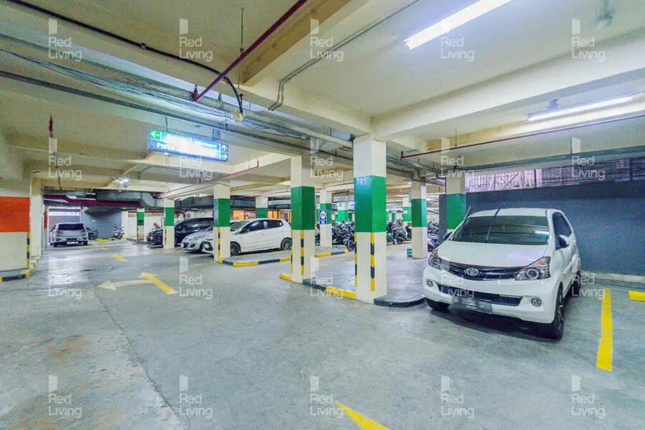 Redliving Apartemen Serpong Green View - Celebrity Room Tower B Tangerang Exterior photo